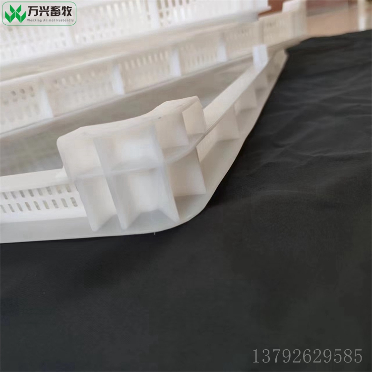 塑料冰盤(pán) 食品晾曬盤(pán) 白色晾干盤(pán)