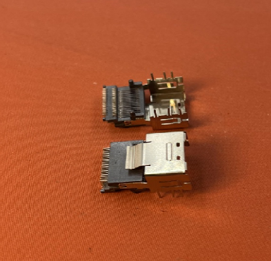 Slimsas8643立式雙口 8643全系列連接器支持pcie3.0協(xié)議傳輸速率12GBPS