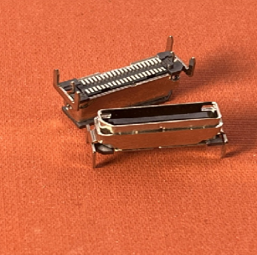 Oculink立式4I兩腳 8643全系列連接器 支持pcie3.0協(xié)議傳輸速率12GBPS