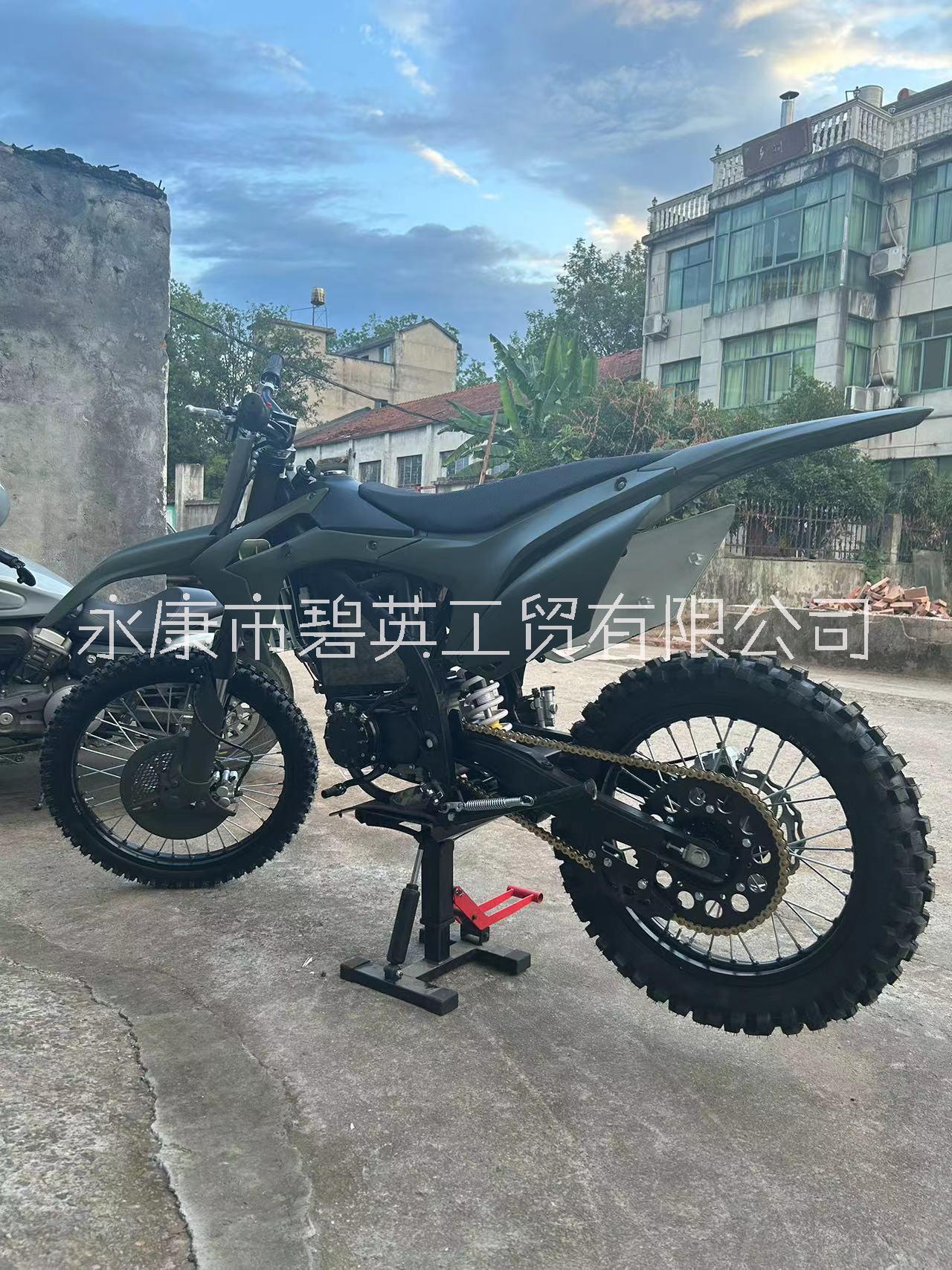 偵查巡邏 72v3000w50A鋰電池全尺寸電動越野摩托車兩輪電動越野摩托車 ATV兩輪電動越野摩托車