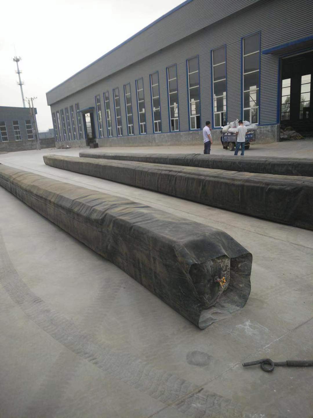 橋梁橡膠充氣氣囊 八角圓形橡膠氣囊 充氣芯模 預(yù)制梁氣囊 市政管道水堵