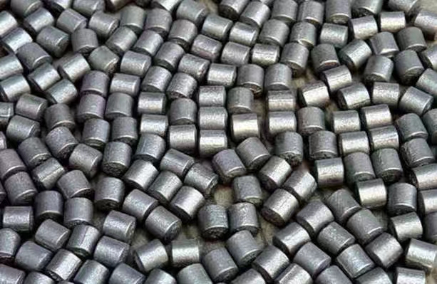 昆明供應(yīng)低鉻鋼鍛 破損率低 支持定制 硬度高 耐磨耐腐蝕