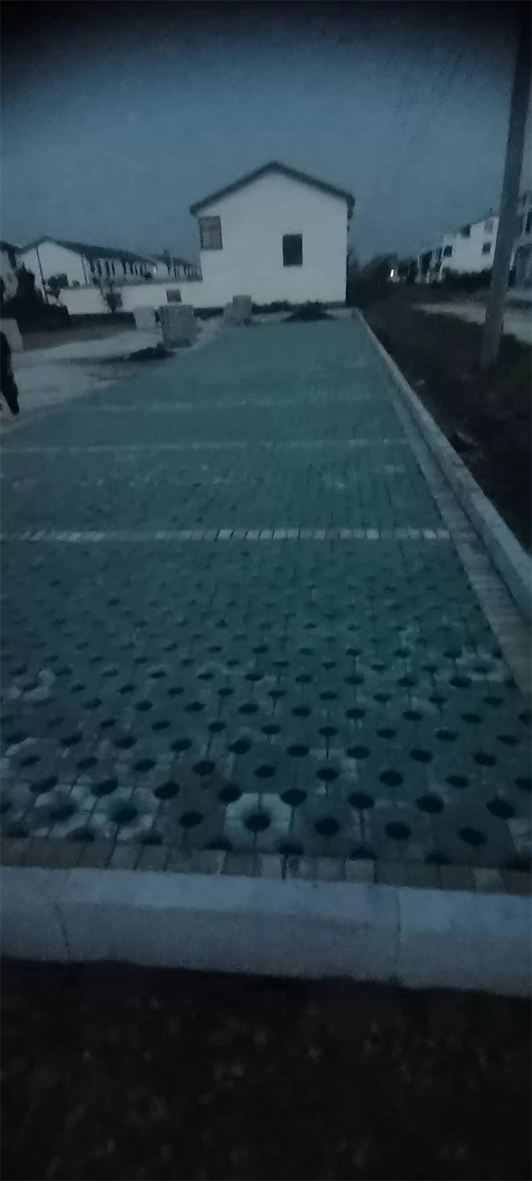 浙江透水荷蘭磚供應(yīng)商,質(zhì)量保障