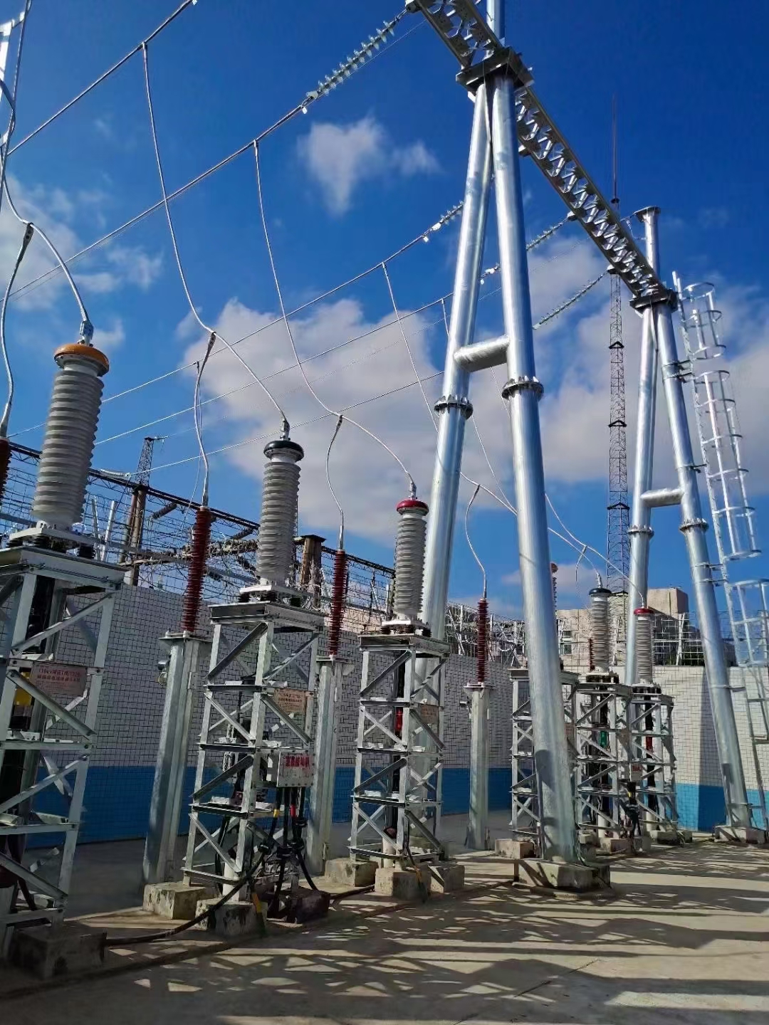 ?？诟吡﹄娎|頭供應(yīng)-批發(fā)商-多少錢-廠家供貨-報價【廣州火鳳凰電力科技發(fā)展有限公司】