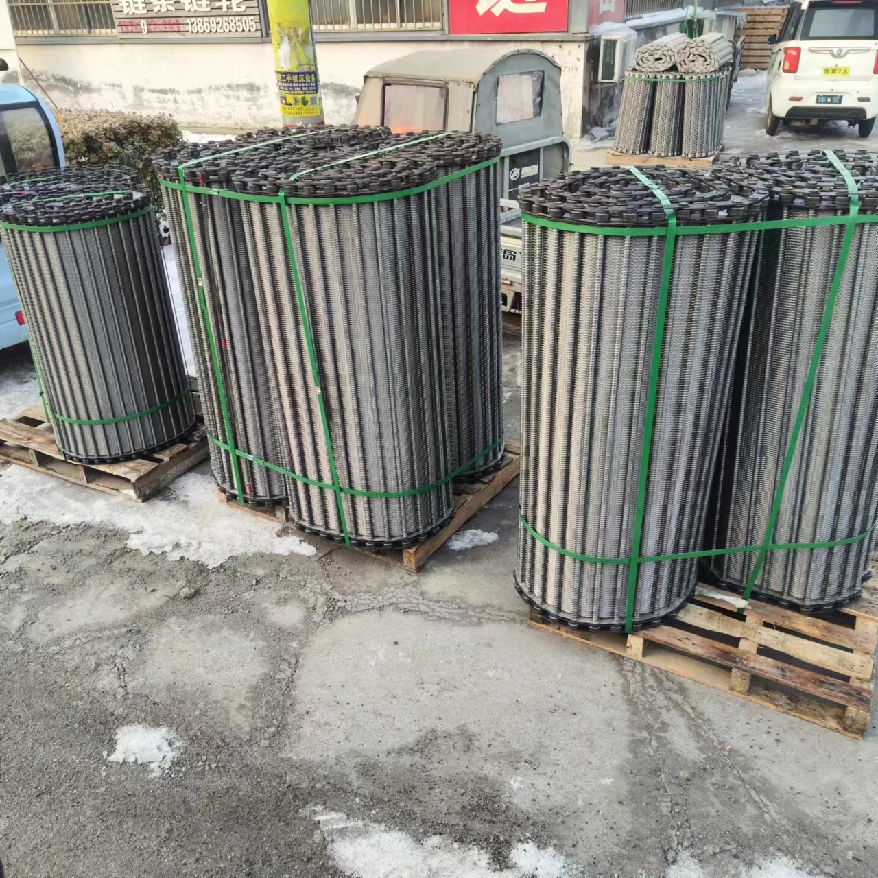 佛山 非標(biāo)定制金屬輸送帶廠商_不銹鋼網(wǎng)帶批發(fā)價(jià)格