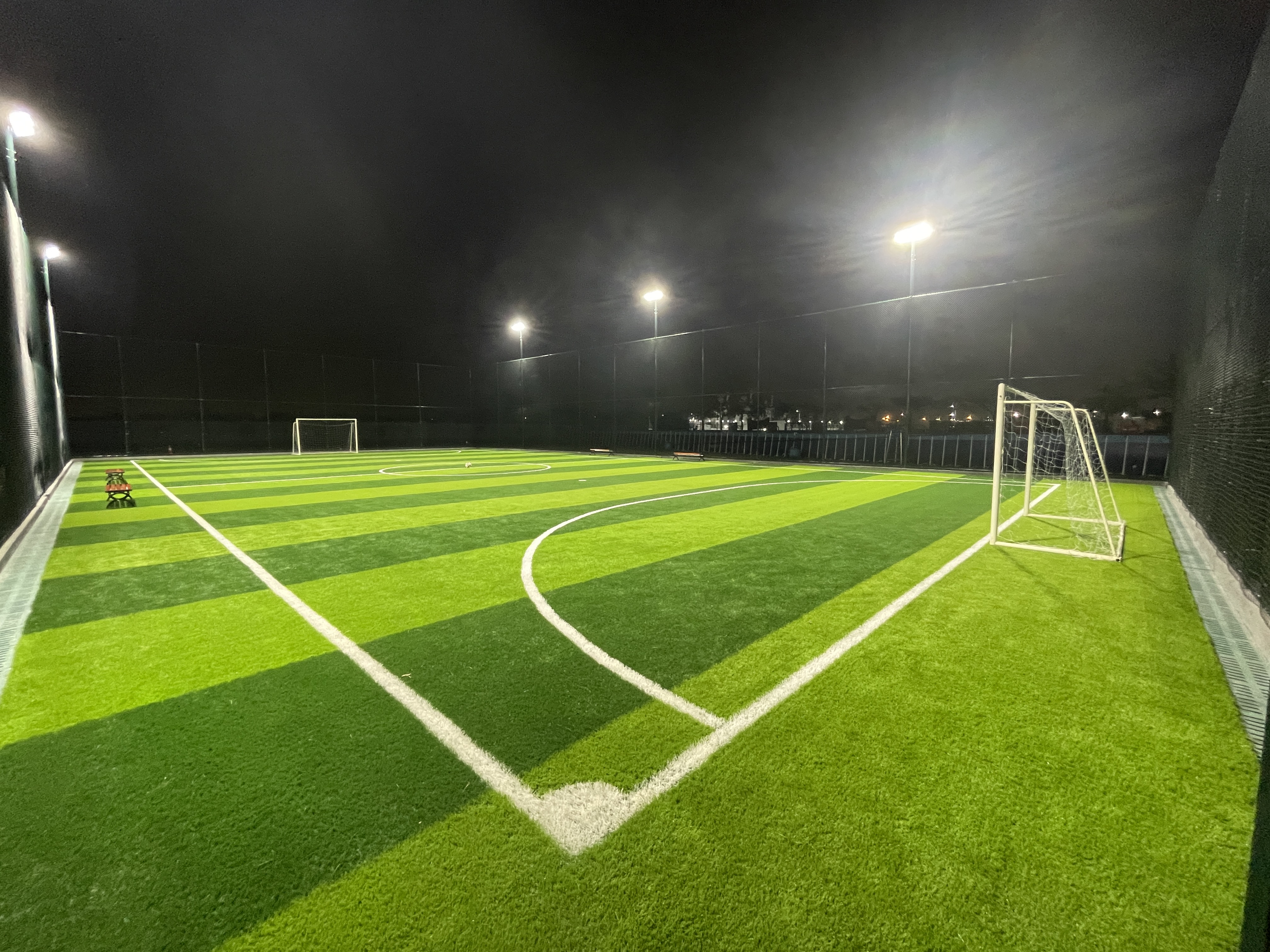 廣東全省足球場(chǎng)建設(shè),足球場(chǎng)場(chǎng)地施工