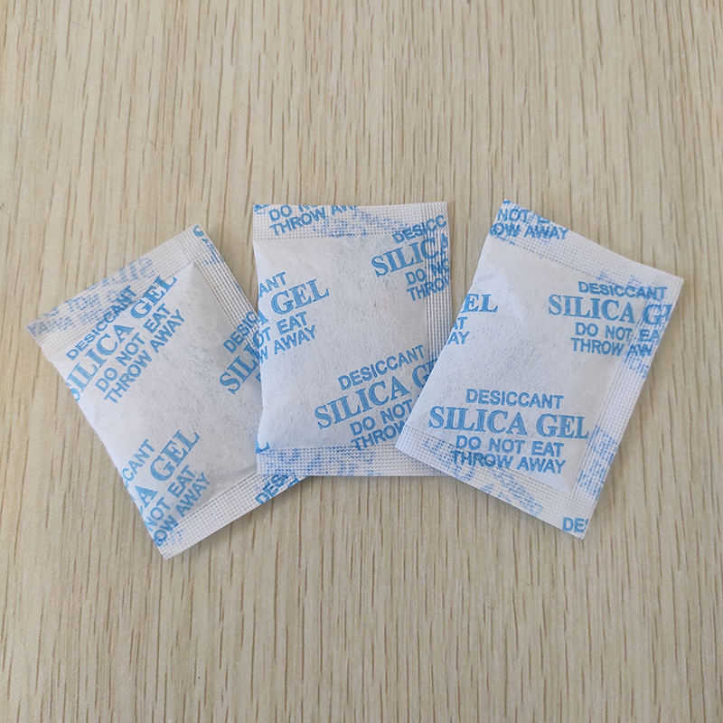 河北硅膠干燥劑5g小包裝英文機(jī)械設(shè)備儀器儀表防潮干燥包廠家供貨