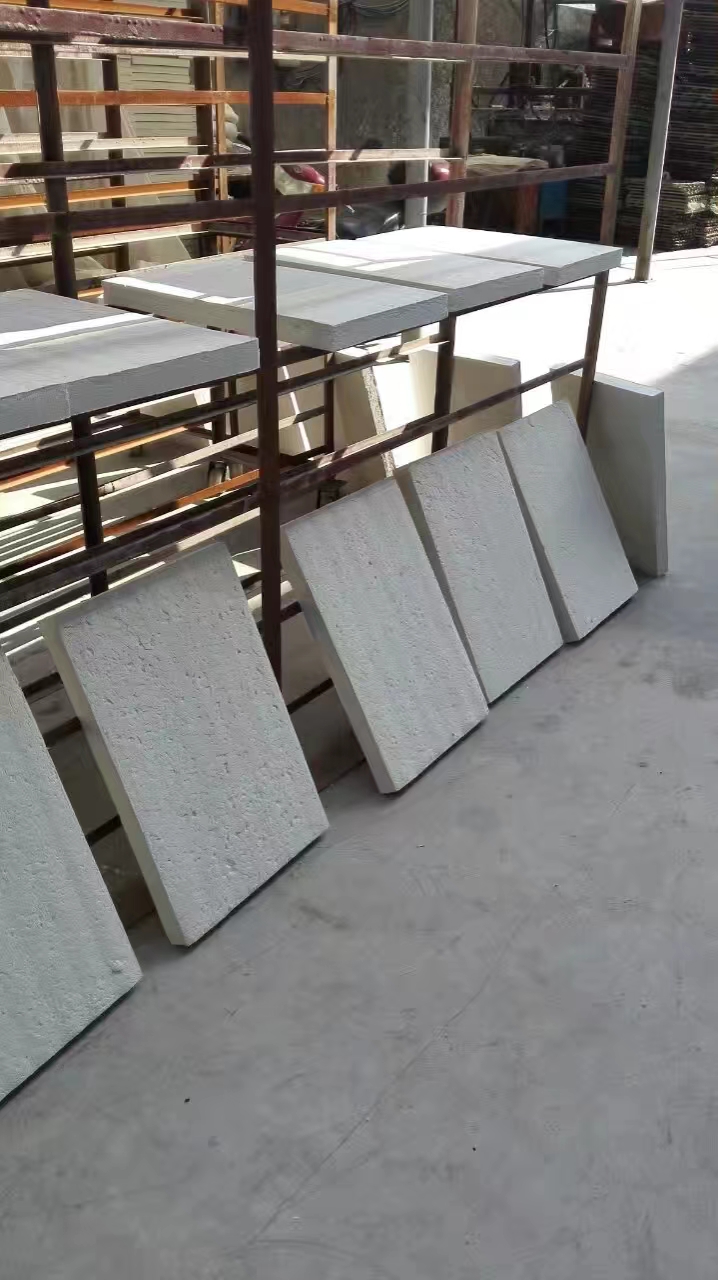 高密度硅酸鋁板廠家　保溫硅酸鋁管廠家　柔性包裹硅酸鋁針刺毯