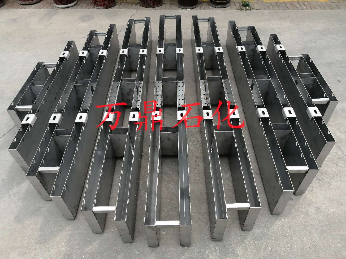 液體分布器 槽式分布器 槽盤式分布器 排管式液體分布器