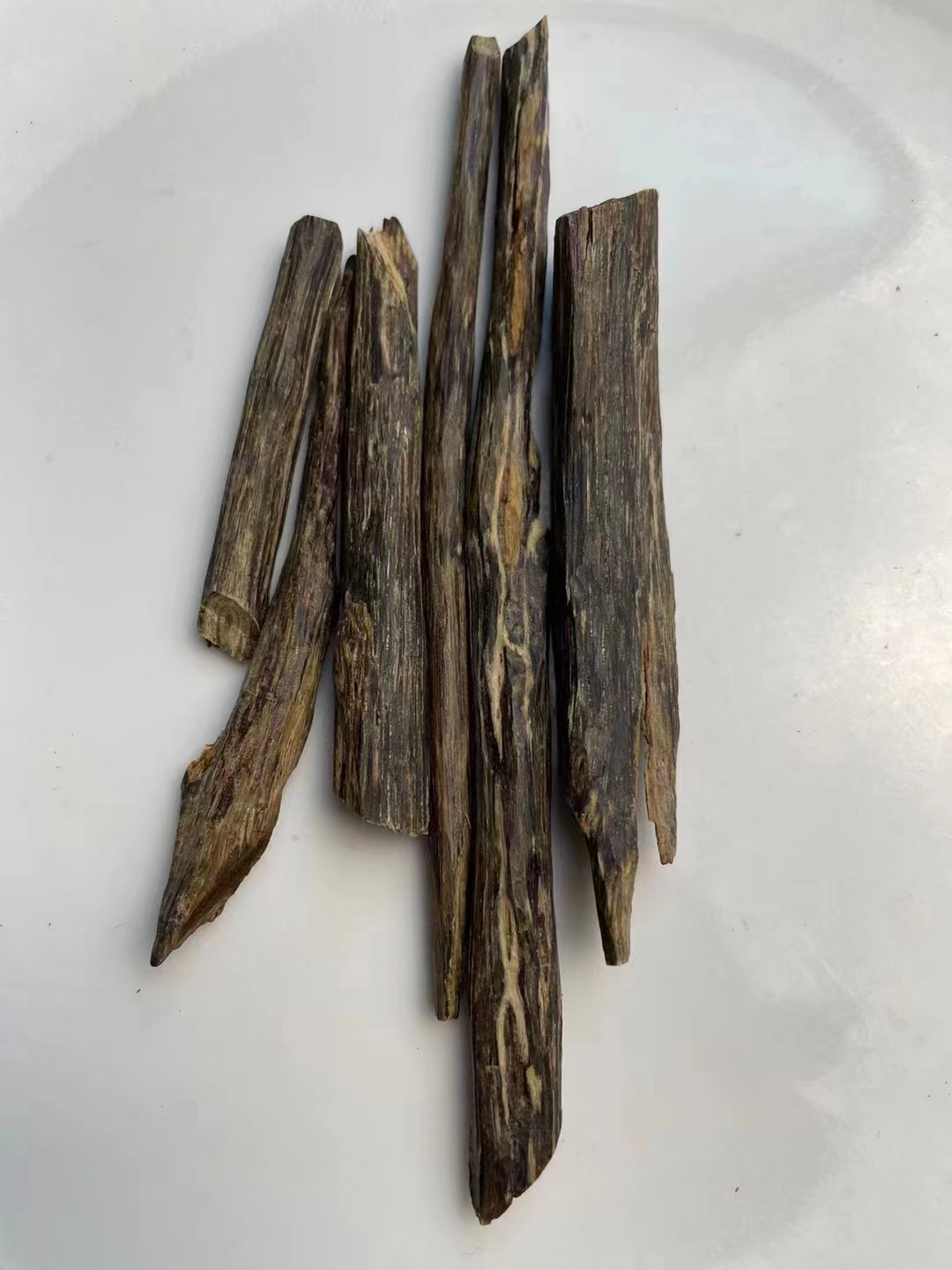 茂名棋楠沉香原材料木牌價(jià)格 深圳棋楠沉香原材料木牌供應(yīng)