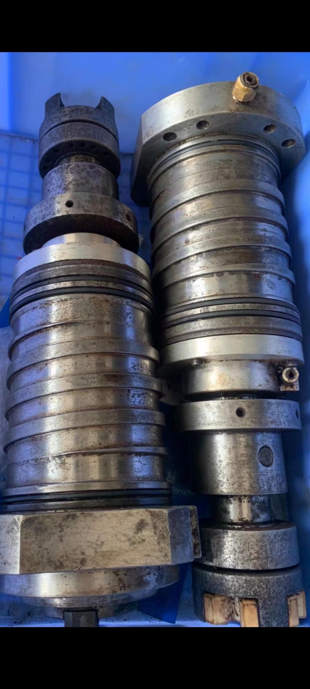 軸承更換  卡死 異響  震動  發(fā)熱  精度恢復(fù)  研磨錐孔  拉抓  拉桿更換 機(jī)械主軸維修