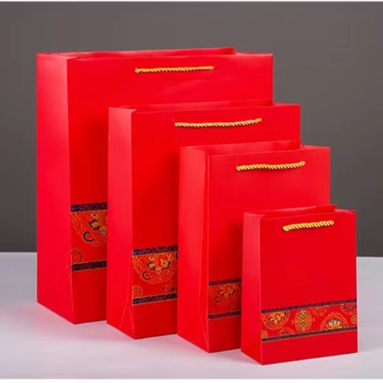 紙服裝子_加厚烘焙面包紙袋 現(xiàn)貨手提袋 現(xiàn)貨手提袋廠家