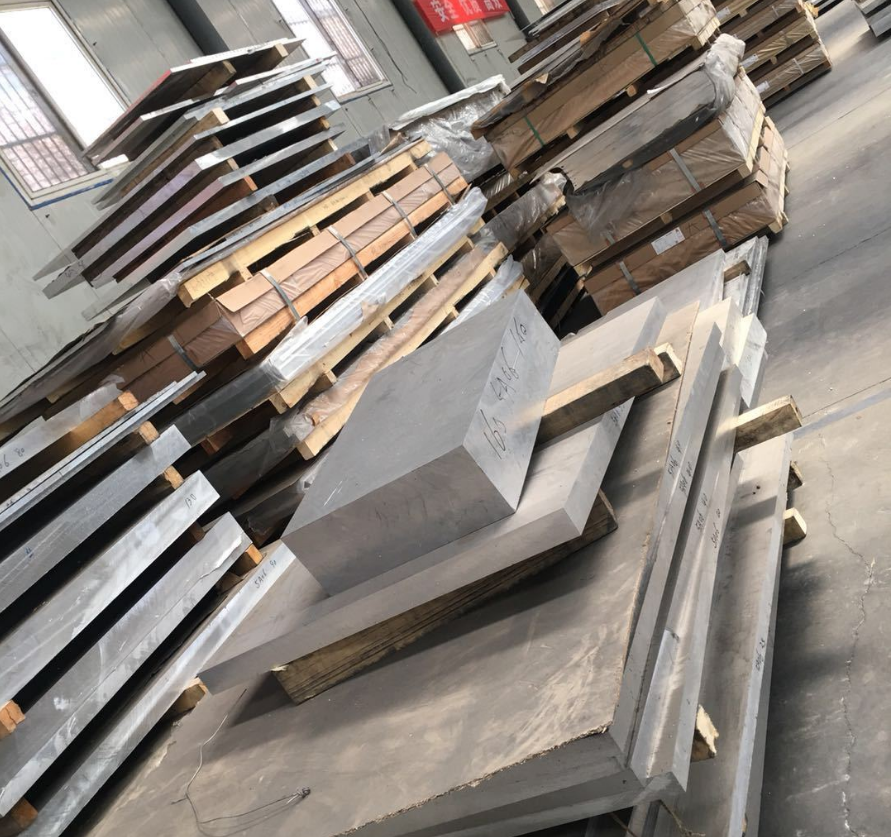 西安6061鋁板 超厚板材 高強度合金零切 雙面覆膜鋁材