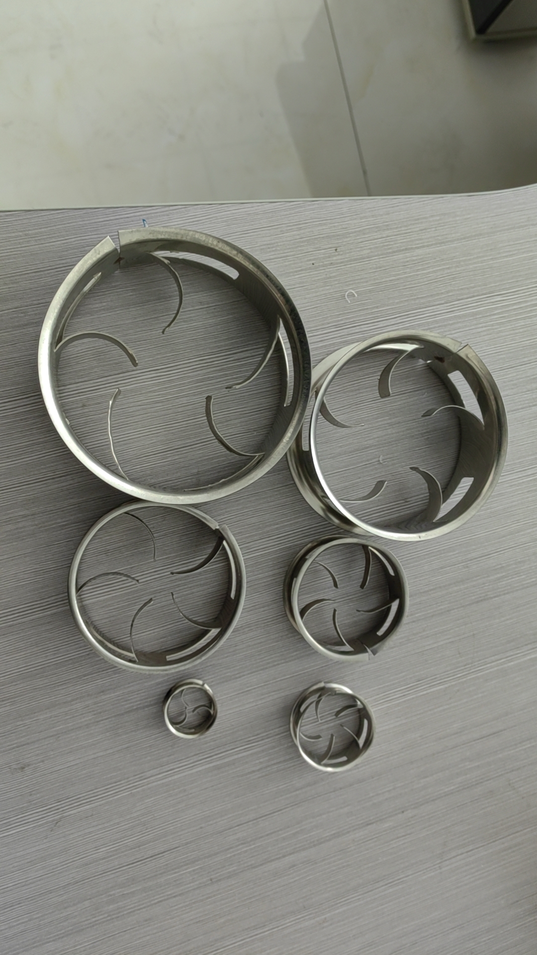 雙翻邊不銹鋼階梯環(huán)  金屬階梯環(huán)   0型階梯環(huán) 不銹鋼填料