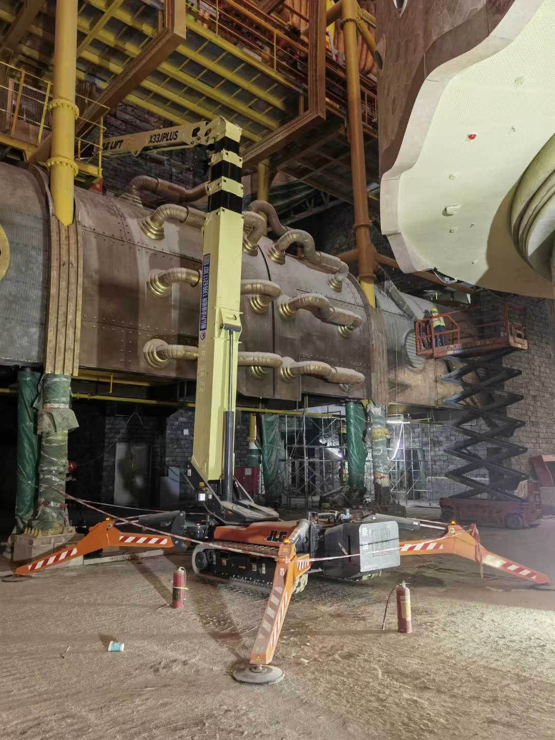 緊湊型履帶式高空作業(yè)平臺X33JP捷爾杰價格咨詢18627109620