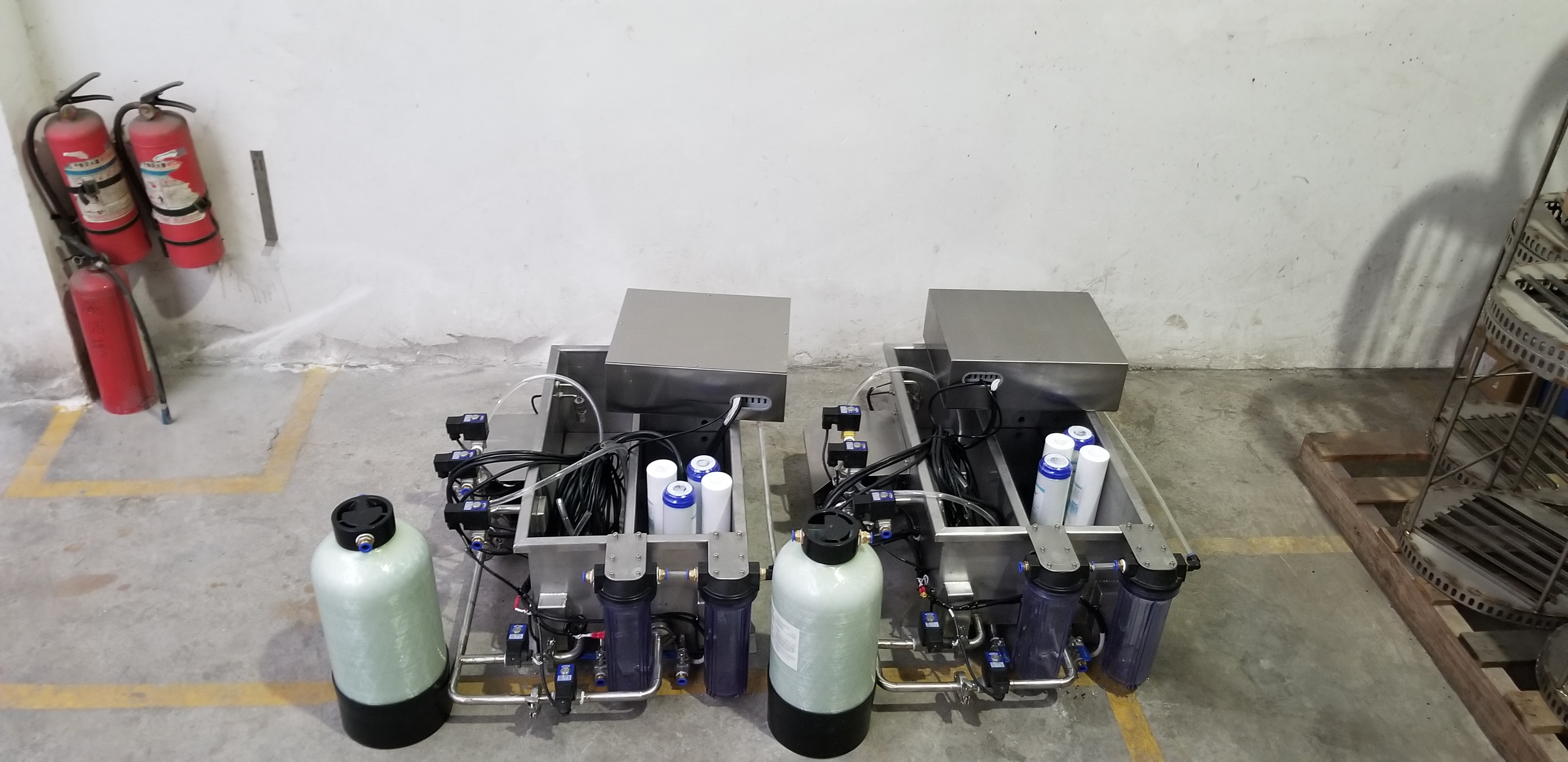 單槽式循環(huán)過濾式超聲波清洗機價格  單槽式循環(huán)過濾式超聲波清洗機多少錢 過濾式超聲波清洗機哪家好