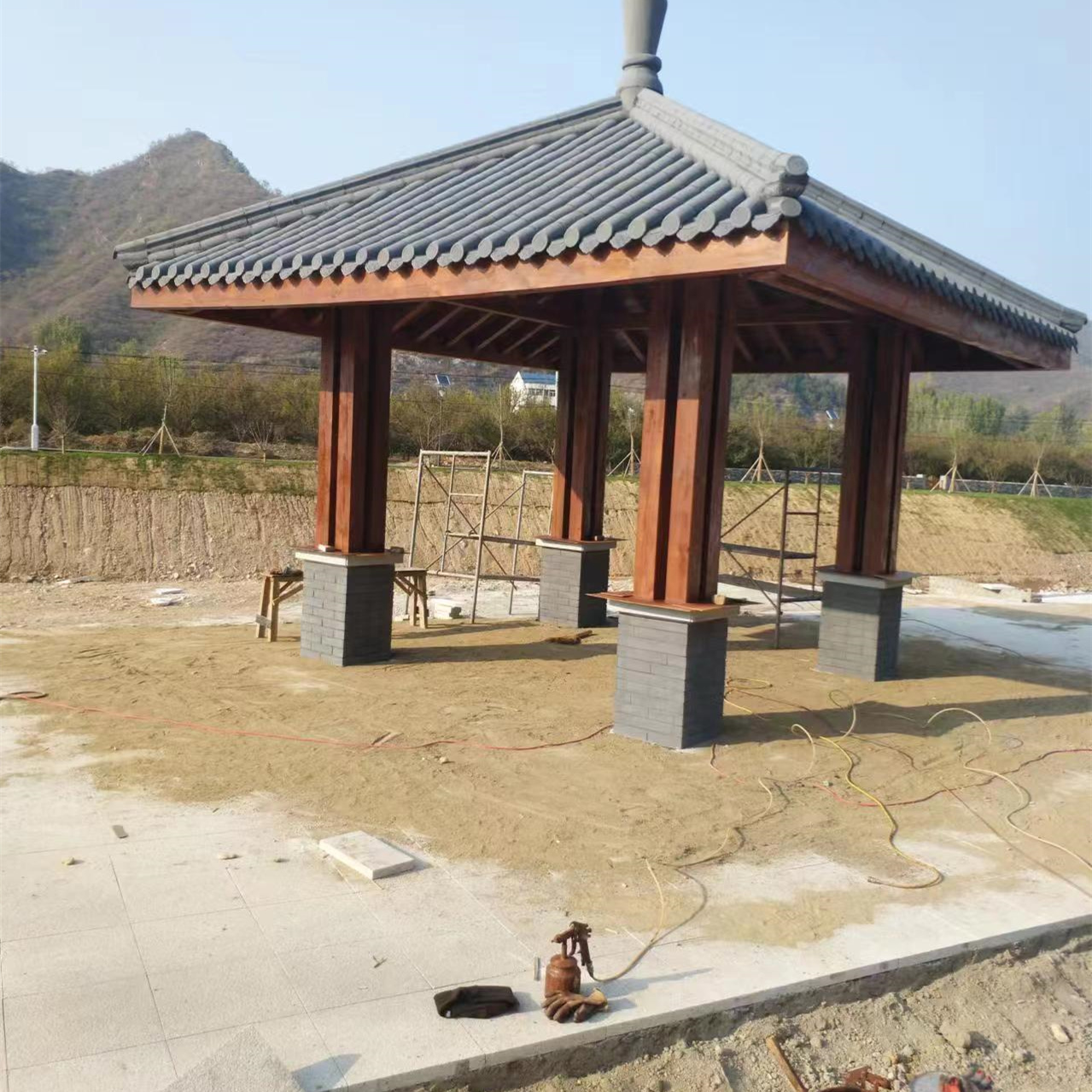 哪里有建筑涼亭施工隊(duì)公司-涼亭廠(chǎng)家-涼亭價(jià)格-哪里有建筑涼亭公司【河北東軒園林古建筑工程有限公司】