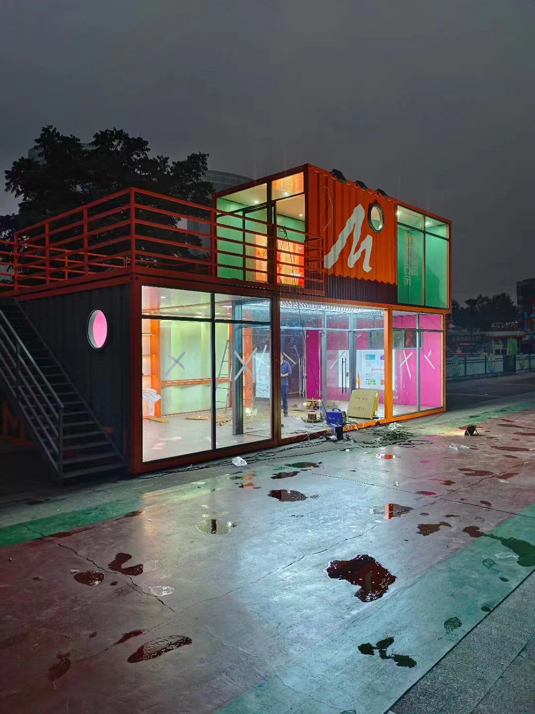 廣西網(wǎng)紅集裝箱咖啡店廠家，批發(fā)，報(bào)價(jià)【廣西弘成建筑工程有限公司】
