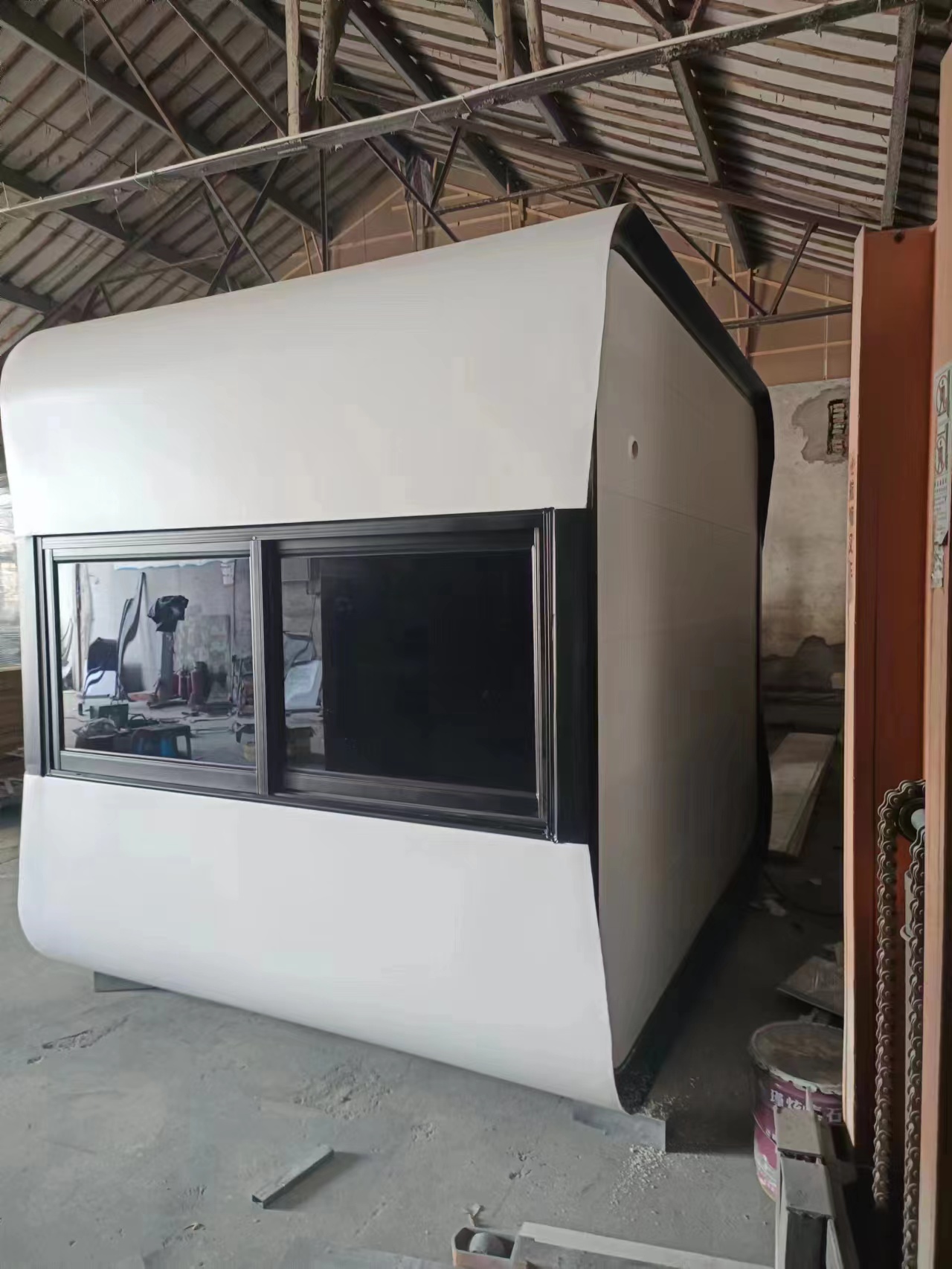 廣東蘋果艙崗?fù)S家，批發(fā)，報(bào)價(jià)【廣西弘成建筑工程有限公司】