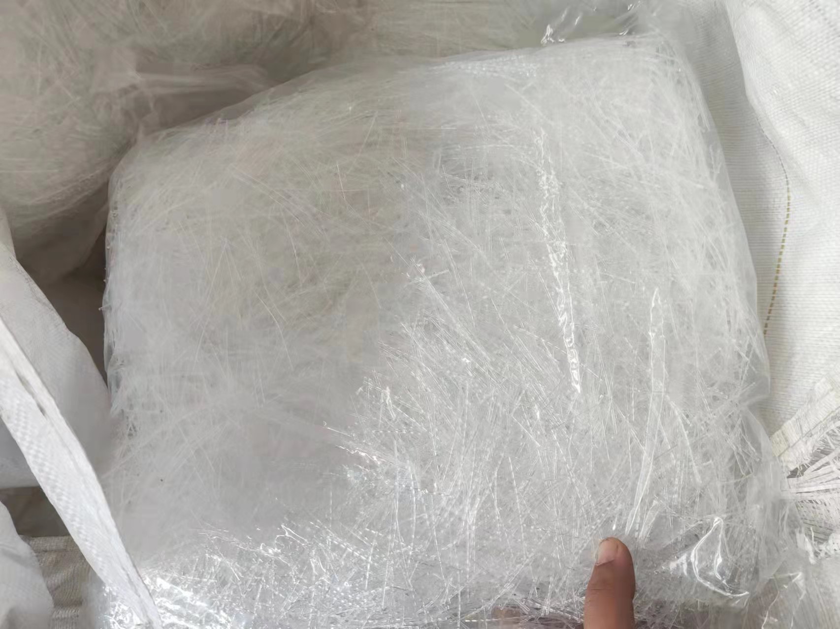 定制生產(chǎn)仿鋼纖維 易分散增強抗拉聚丙烯粗纖維 用于混泥土