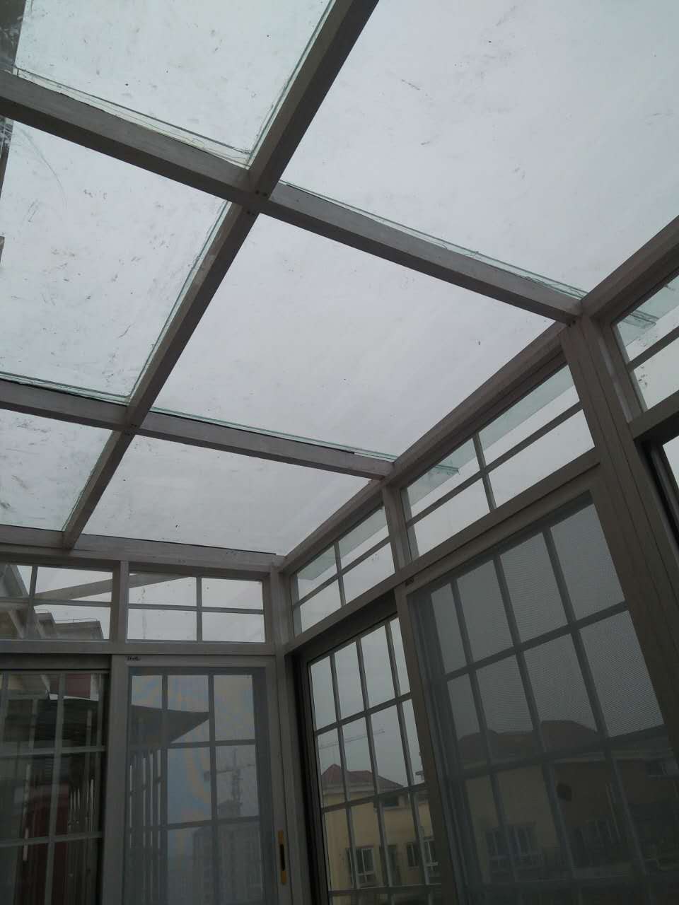 新疆陽光棚廠家，報價，批發(fā)【新疆順達鑫業(yè)鋼結(jié)構(gòu)有限公司】