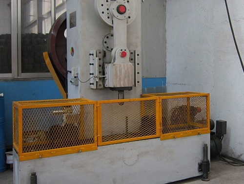 供應(yīng)泰安TPJ-50/100/200/300/500機(jī)械式鋼板彈簧疲勞試驗機(jī)廠家