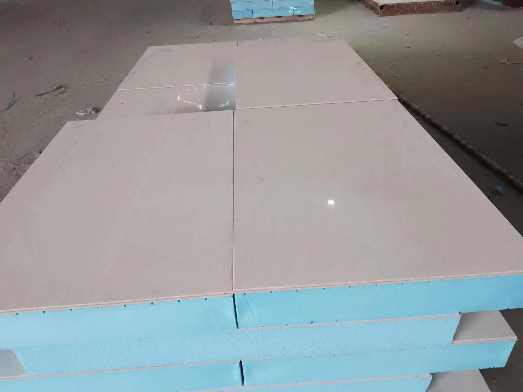 巖棉板［發(fā)］外墻憎水巖棉板廠家批發(fā)保溫防火巖棉板