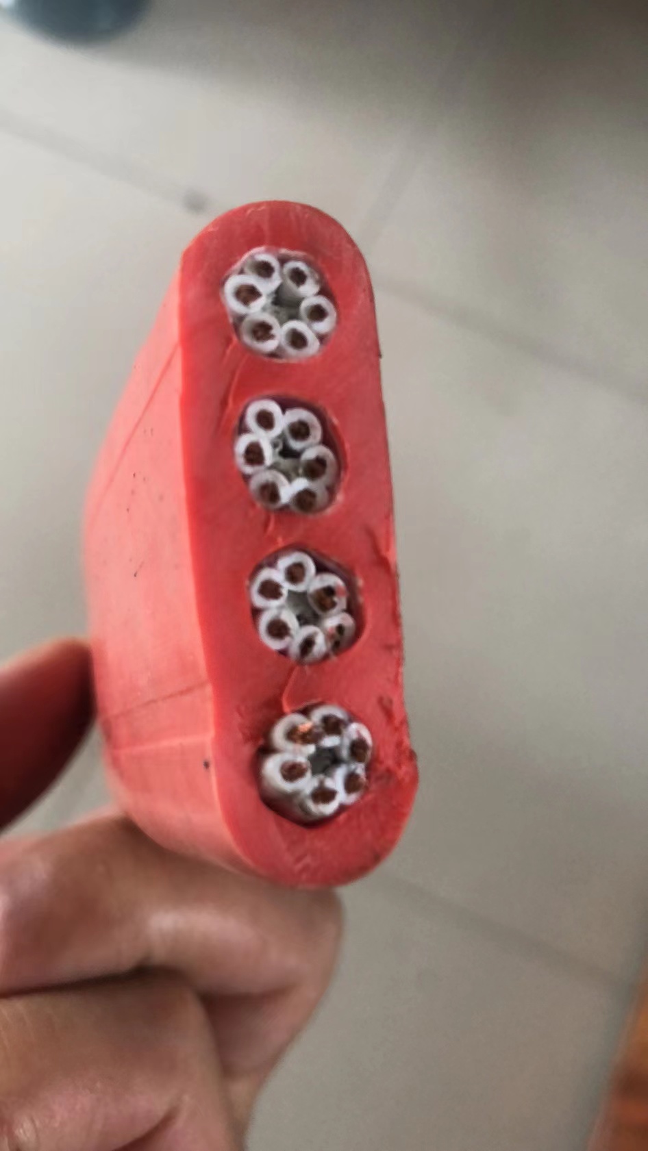 北京硅橡膠扁電纜價格  硅橡膠扁電纜生產(chǎn)廠家