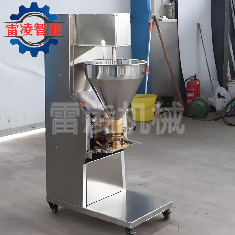 雷凌機械供應(yīng) 商用實心丸子機 雞脯丸子成型機 肉丸子全套加工設(shè)備