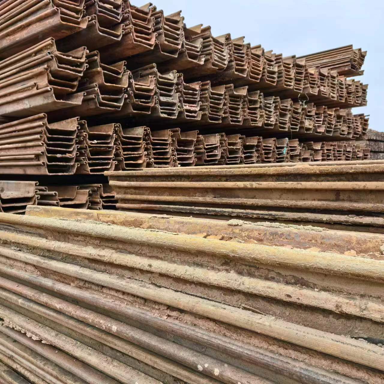 廣州拉森鋼板樁施工公司，拉森鋼板樁施工電話，拉森鋼板樁施工價錢