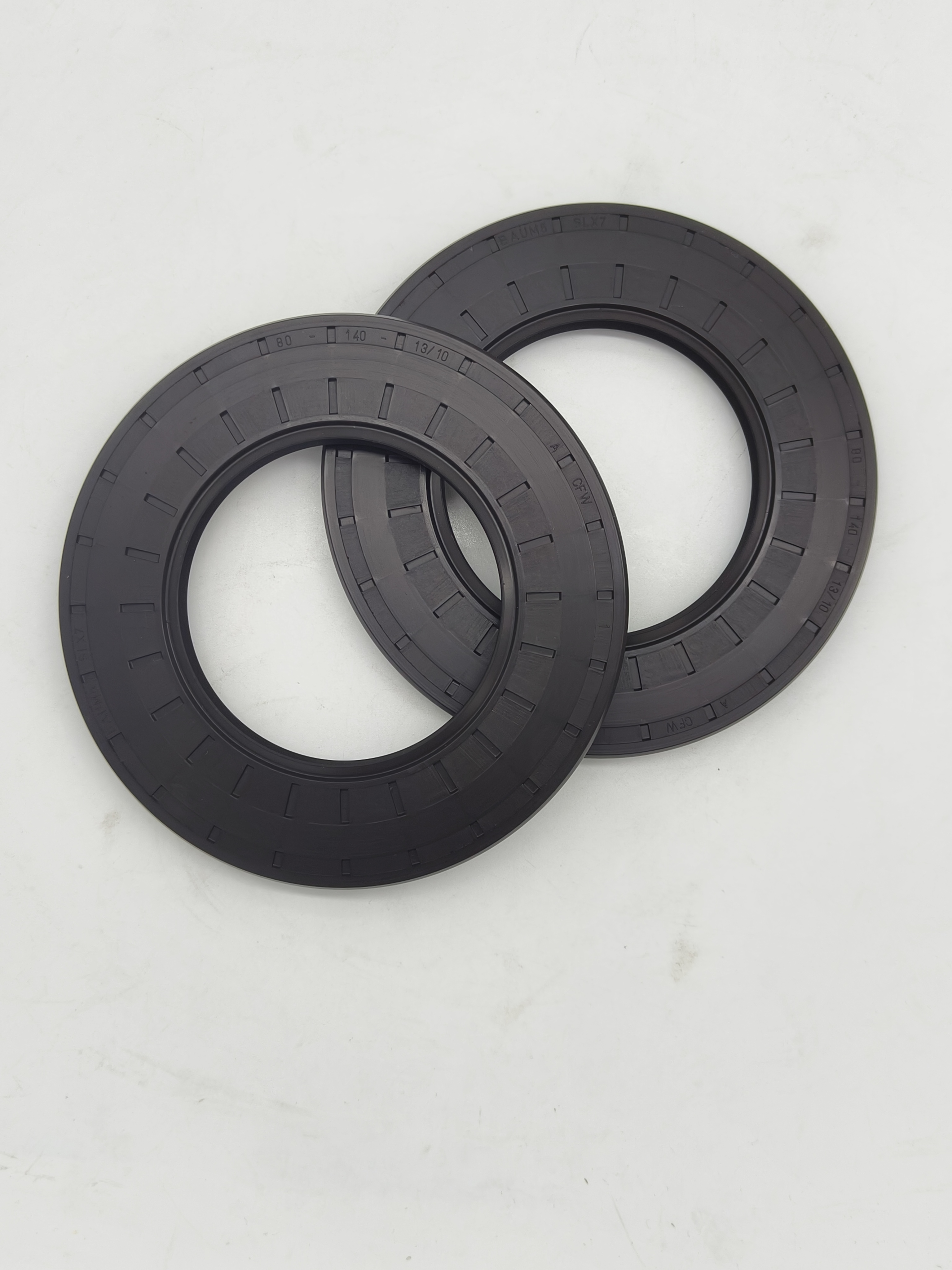 德國進(jìn)口CFW BAUM5SLX7批發(fā)價格 氟膠骨架油封密封件現(xiàn)貨供應(yīng)