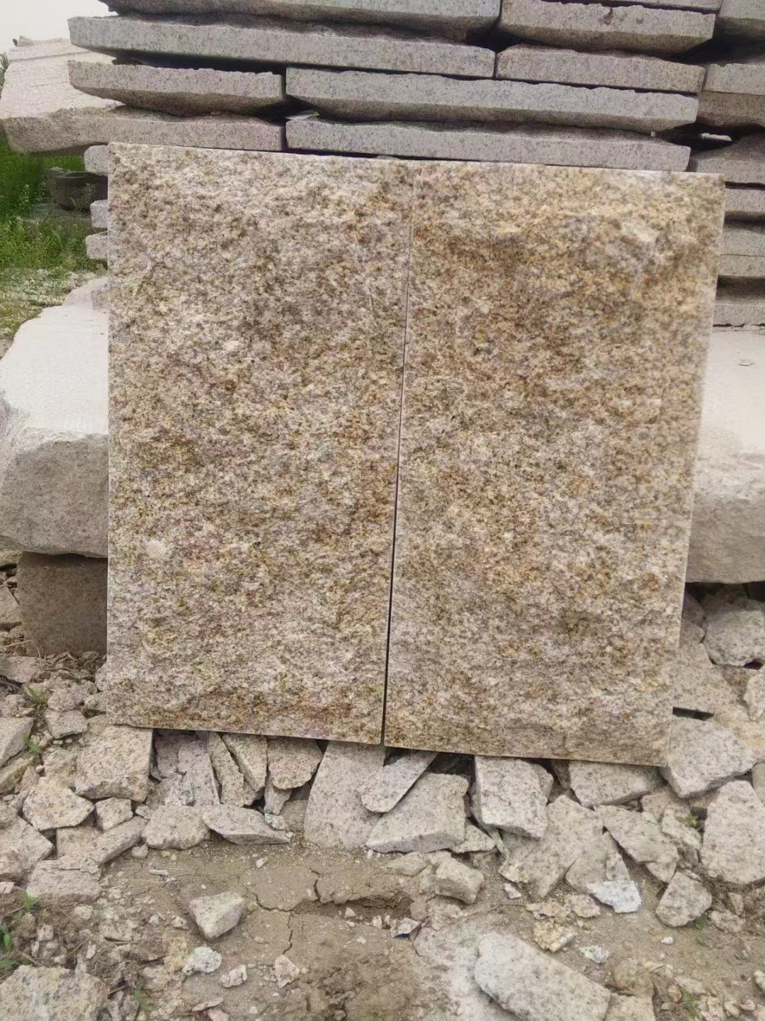 山東黃銹石荔枝面園林廣場地鋪-山東黃銹石荔枝面廠家供應(yīng)-廠家價(jià)格-多少錢【汶上縣華翔石材有限公司】