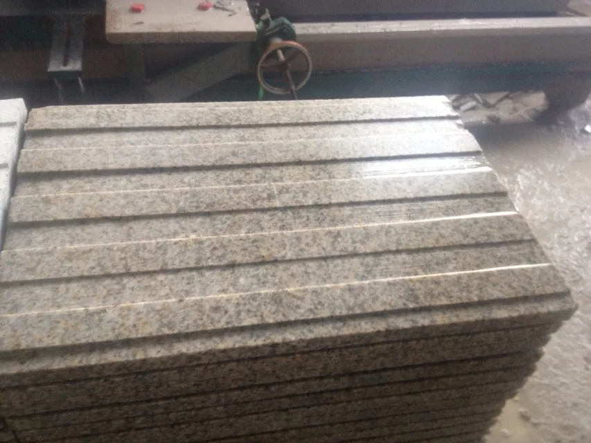 山東銹石盲道石供應(yīng)商-銹石盲道石廠家山東黃銹石批發(fā)商價(jià)格廠家直銷哪家