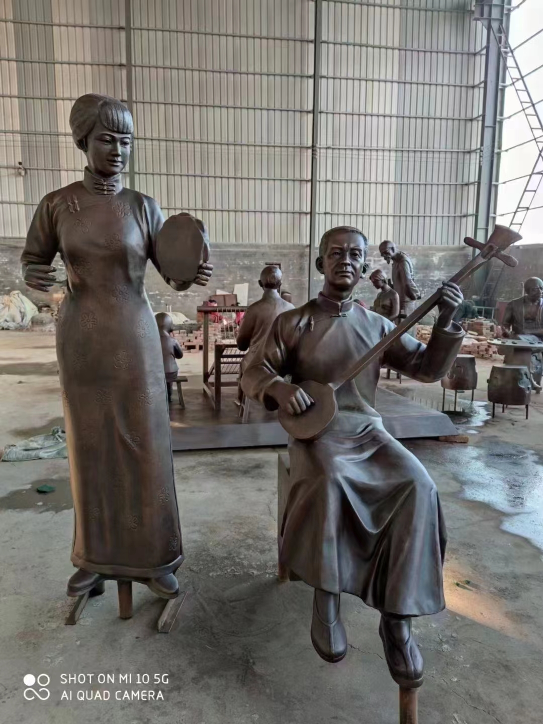 河北玻璃鋼人物雕塑廠家定制-定制價(jià)格-批發(fā)價(jià)格【曲陽縣通錦園林雕塑有限公司】