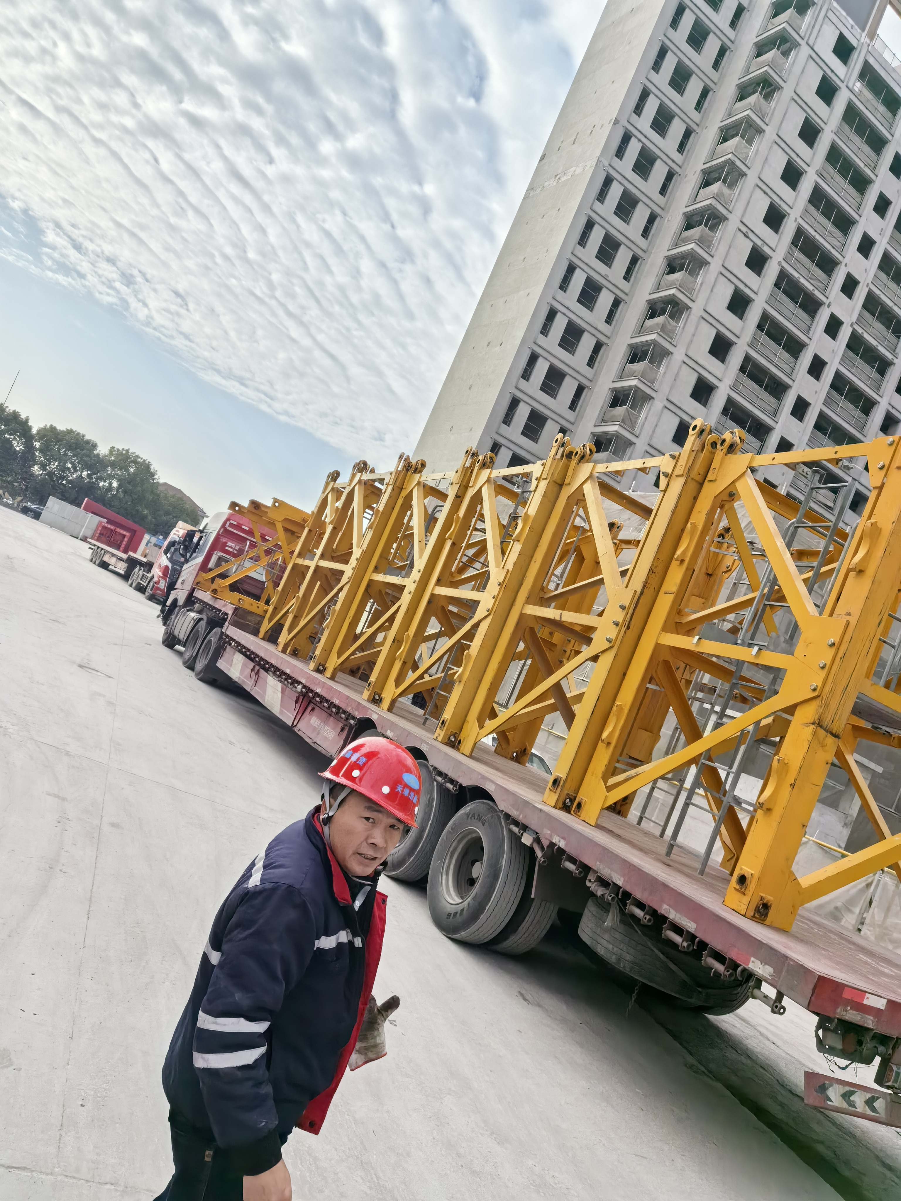 虎丘區(qū)塔吊安裝價(jià)格-塔式起重機(jī)租賃電話