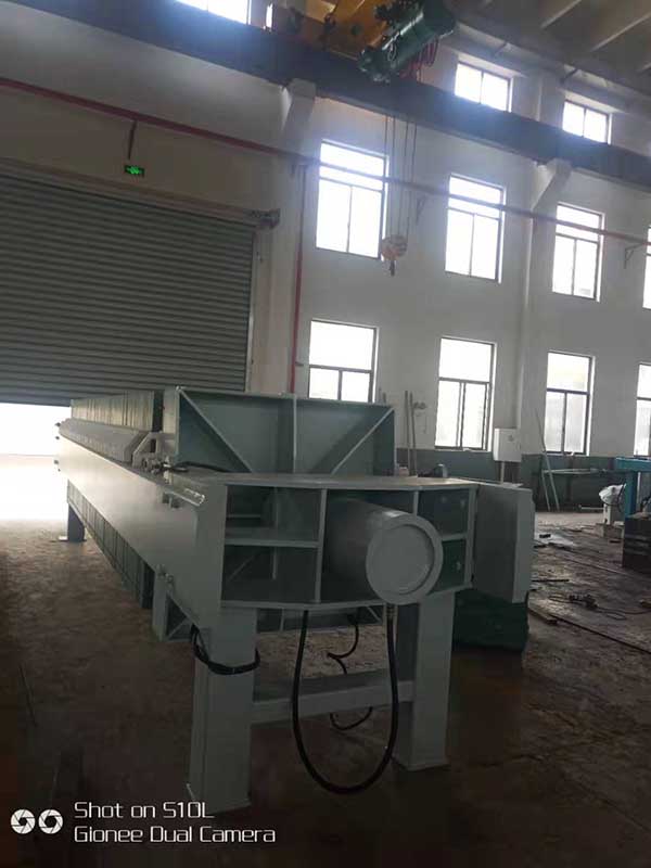 隔膜壓濾機(jī)批發(fā) 隔膜壓濾機(jī)價(jià)格 隔膜壓濾機(jī)廠家【杭州康源過(guò)濾機(jī)有限公司】