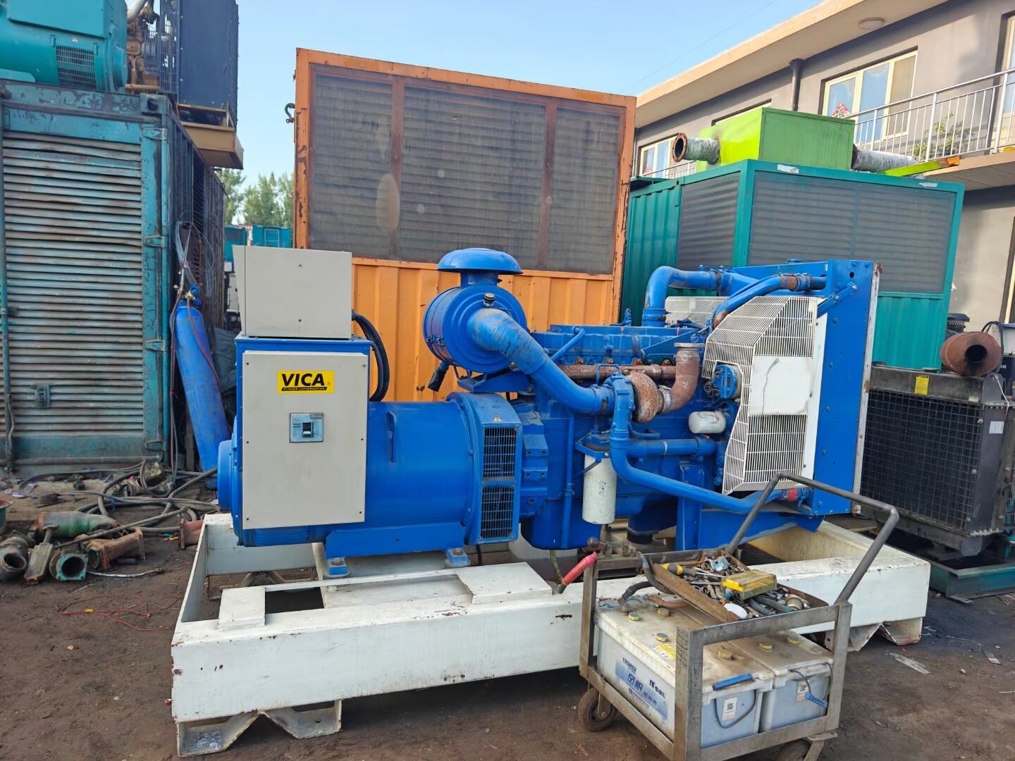 小松350千瓦 帕金斯200千瓦發(fā)電機(jī)組  二手柴油發(fā)電機(jī)組 小松發(fā)電機(jī)