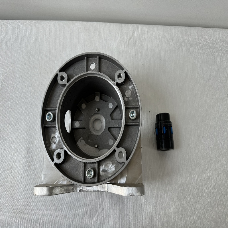 適用于山特維克破碎機(jī)配件水平油泵組件 452.7441-901