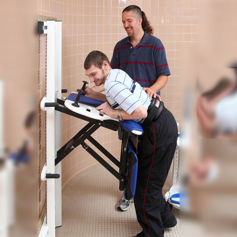 東莞愛樂廠家定制各種兒童嬰兒老人護理臺 壁掛床 升降壁掛椅