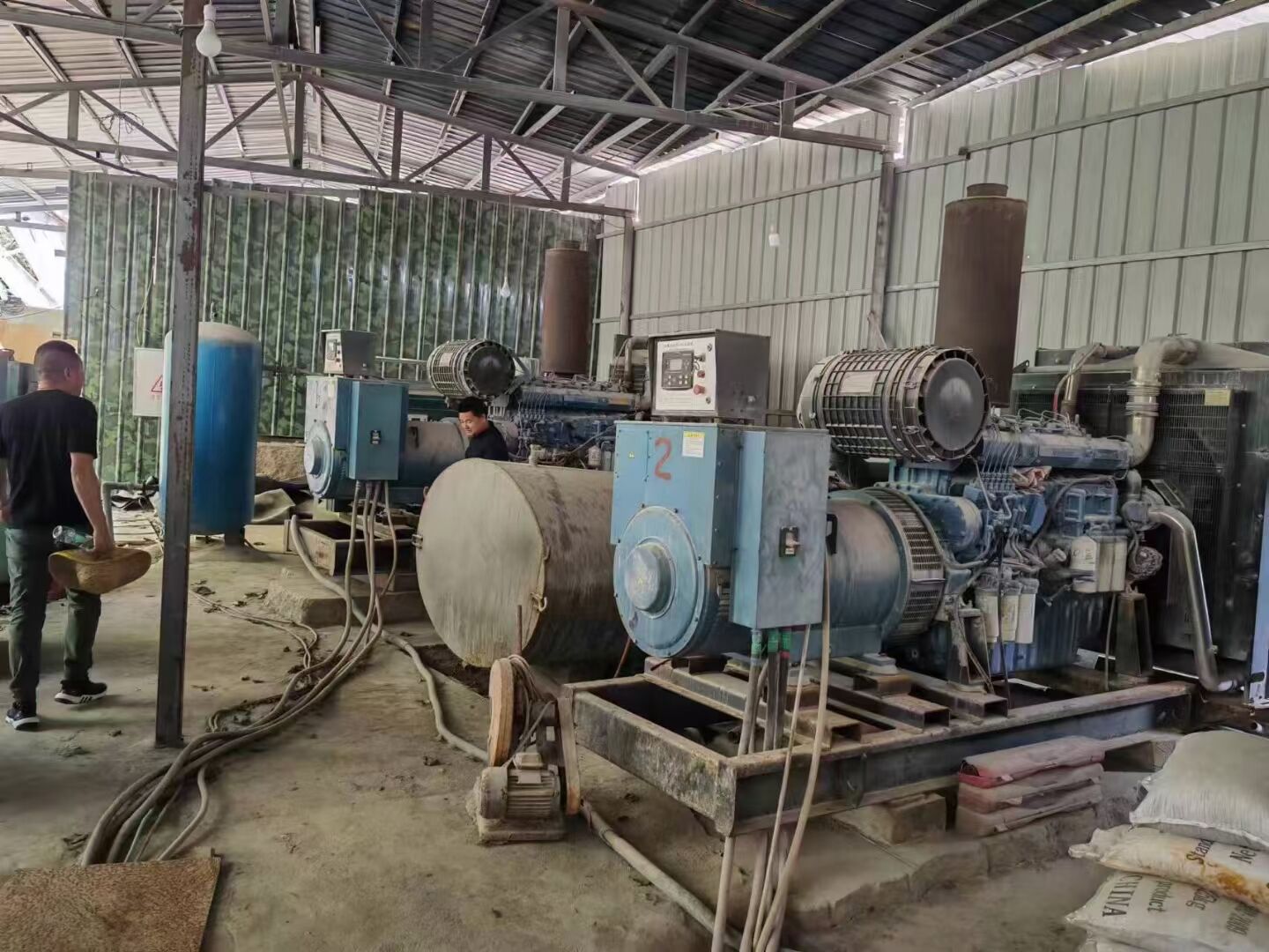 博動(dòng)500千瓦發(fā)電機(jī)6臺(tái)  博動(dòng)發(fā)電機(jī)組推薦