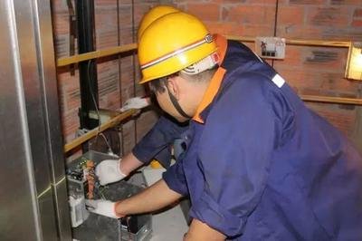 液壓電梯維保維修