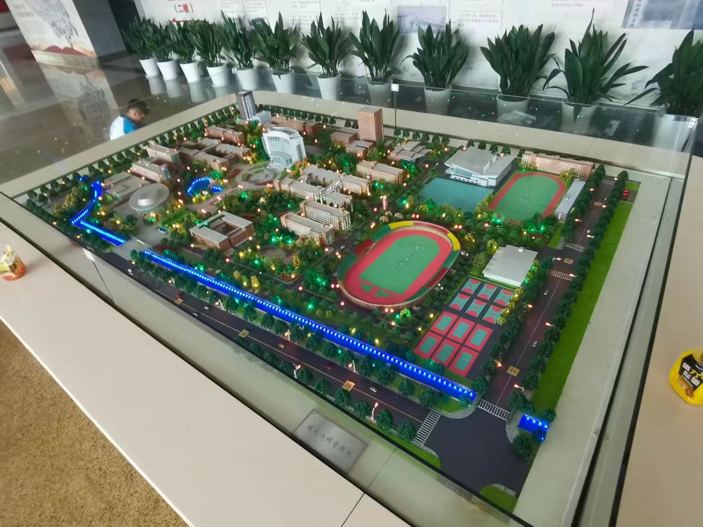 杭州理工大學(xué)沙盤(pán)，定制價(jià)格，批發(fā)價(jià)格，廠家聯(lián)系方式【大連藝匠模型科技】